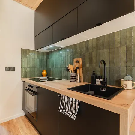 Le Madrier - Terrasse Et Jacuzzi Privé Appartamento Tours-en-Savoie