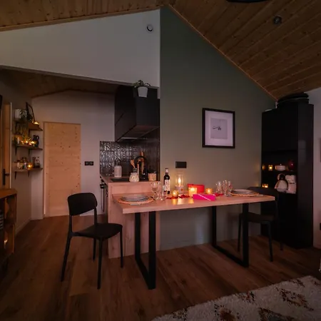 Le Madrier - Terrasse Et Jacuzzi Prive Apartment